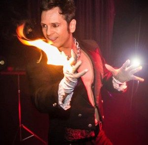 ROBIN VENTURA “Cabaret de Magia” en La Cuchara