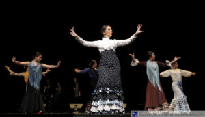 Danza flamenca: Alejandra Pachón con su grupo en "Los Ángeles"