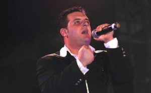 Carlos de la Rosa canción ligera en la Isla