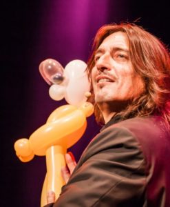 Magia y Globoflexia con JEAN PHILIPPE en la Cuchara