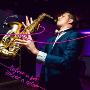 Música en Sambil Outlet al ritmo del saxofón con Diego Garcia
