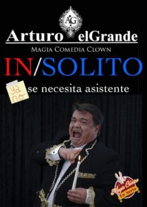 Arturo el Grande es mago cómico