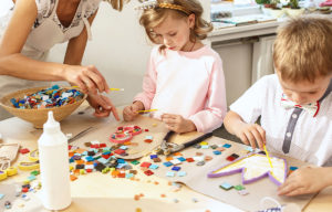 alquimia-centro-de-estudios-ingles-idiomas-niños-adutos-adolescentes-apoyo-escolar-academia-escuela-matemáticas-primaria-bachillerato-eso-secundaria