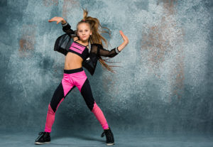 Clases de salsa – clases de bachata – clases de kizomba – clases de bailes de salón – clases de estilo – clases de twerk – clases de hip hop – clases de funky – clases de heels – clases de urbano – clases de ballet – clases de danza – clases de jazz – clases de jazz lírico – clases de contemporáneo – clases de flamenco – clases de sevillana – clases de técnica baile danza en pareja bachata salsa kizomba